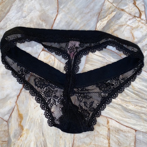 VS V-String Very Sexy  Black Thong Panty Lace Mesh Small - Picture 2 of 8